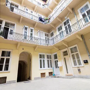  Апартаменты 4 Westend Венгрия